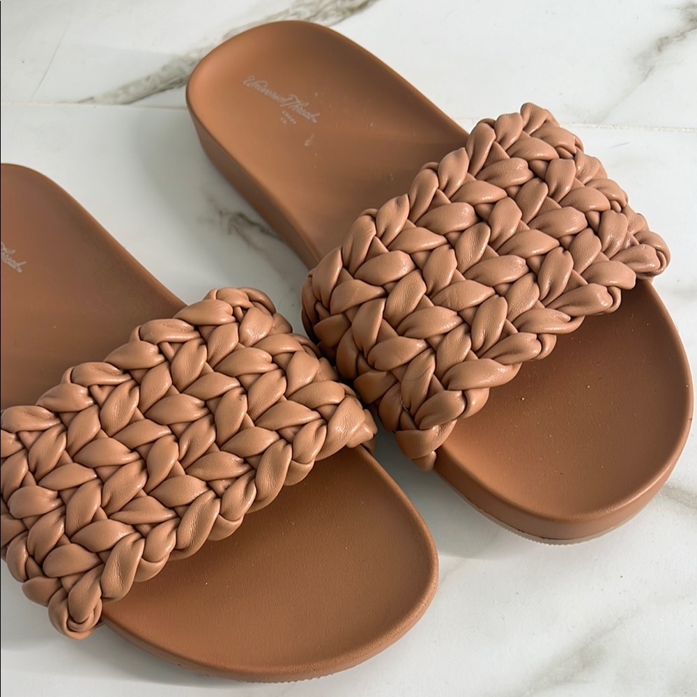 Universal Threads Tan Woven Sandals